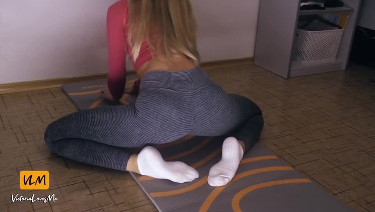 Home fitness workout in yoga pants and sloppy blowjob after