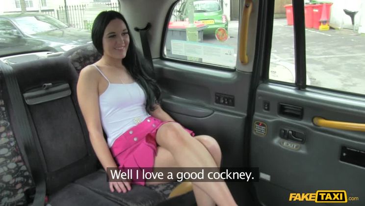 Liverpool Lass Gets Herself A Cabbie's Cock For A Free Ride